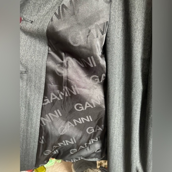 Ganni-NWT Platinum Grey Draped Suiting - Picture 10 of 14